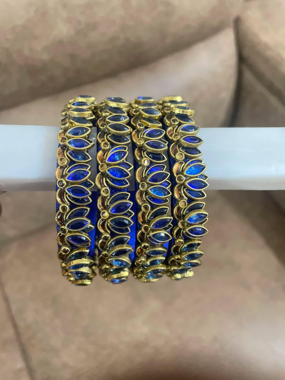 Lotus Border bangles